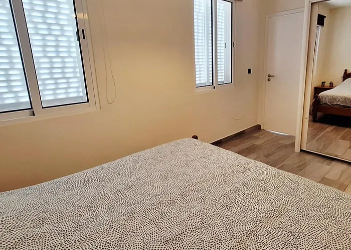 House * Φουνκάλ